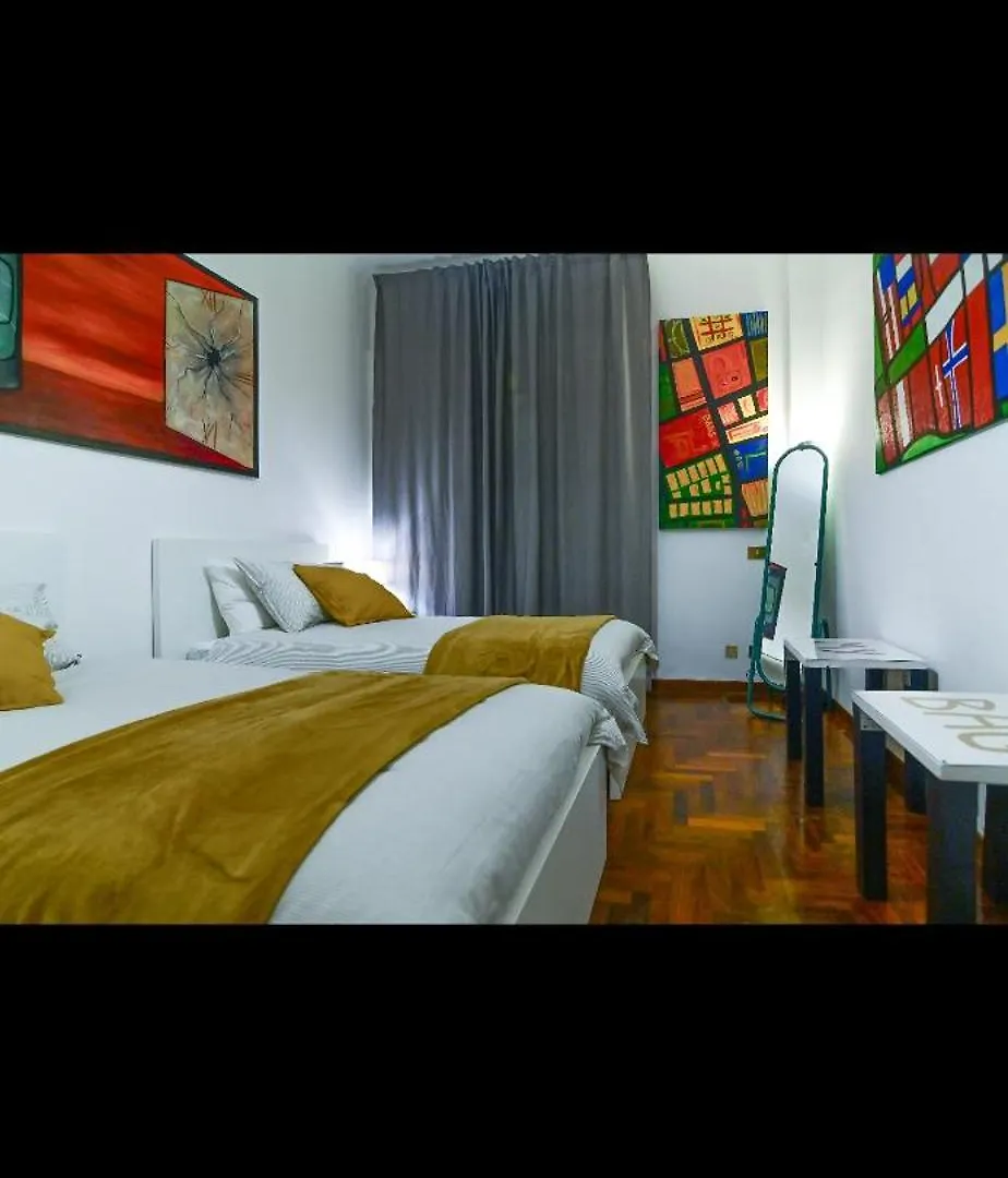 Mamma Roma Art Apartment